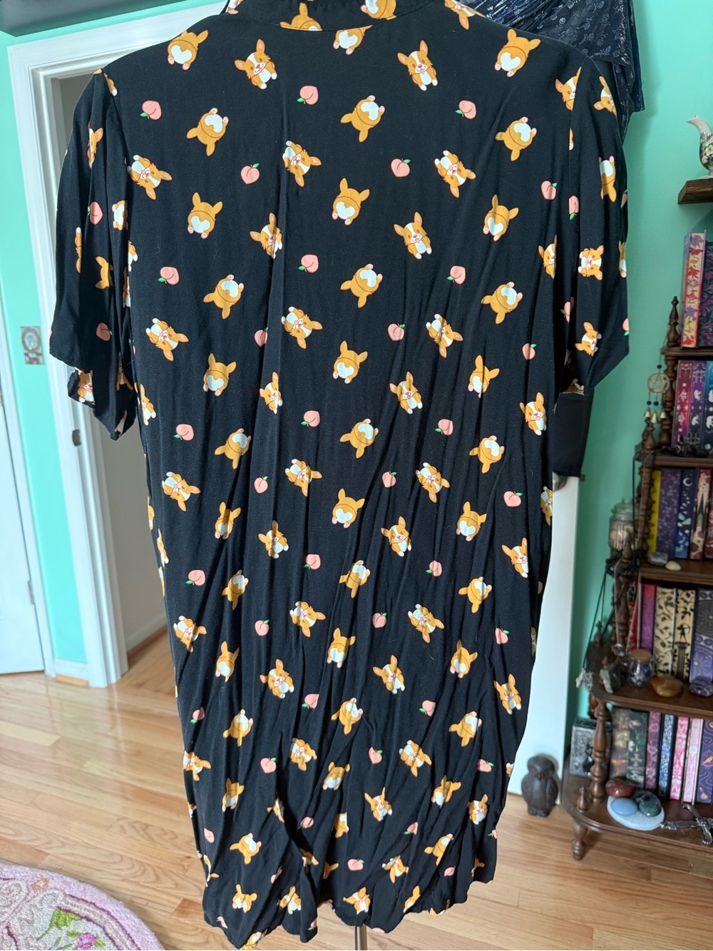 Black Short-Sleeve Shirt Dress with Peach & Corgi Print - Picture 4 of 4